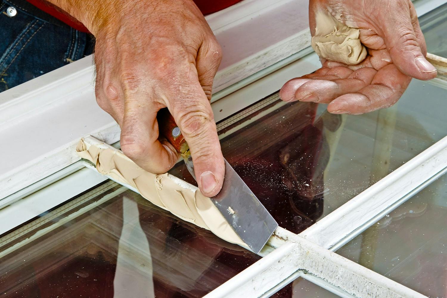 Kitta fönster: Så här kittar du fönster Kitta fönster: Så här kittar du fönster